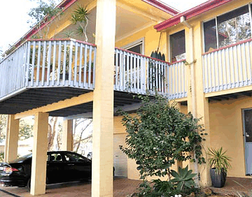 Surfside Retreat - Dalby Accommodation
