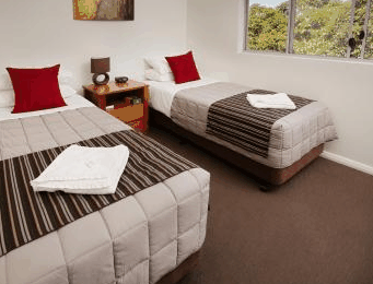 Charlestown Executive Apartments - Dalby Accommodation 1