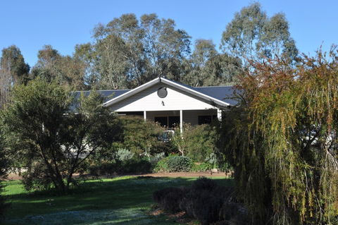Mansfield Spa Retreat - Dalby Accommodation 0