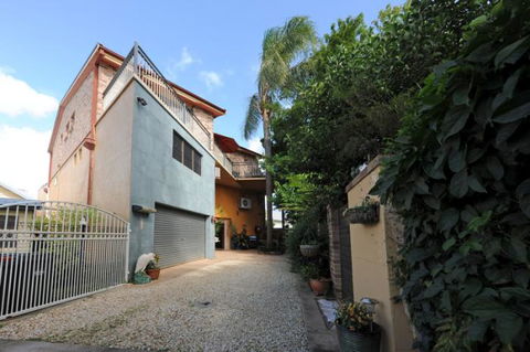 Rooftops Bed & Breakfast - Dalby Accommodation 10