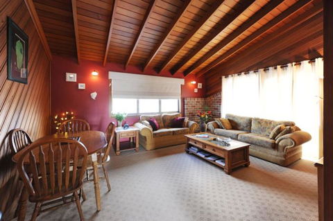 Rooftops Bed & Breakfast - Dalby Accommodation 11