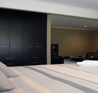 St Francis Winery - Dalby Accommodation