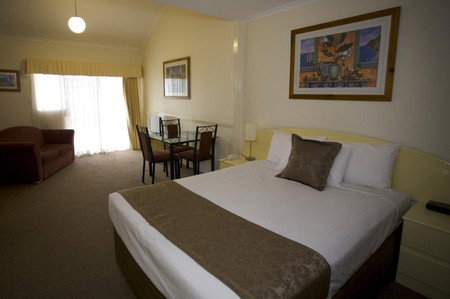 Toowong Inn & Suites - Dalby Accommodation 2