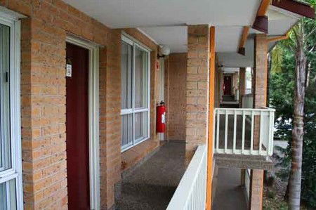 Sutherland Motel - Dalby Accommodation 3