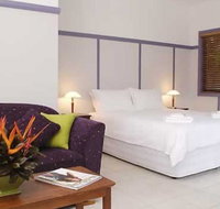 Cavvanbah Beach House - Dalby Accommodation