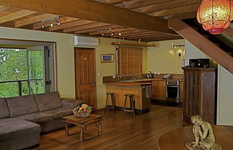 Buddha's Bungalow - Dalby Accommodation 1