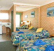 Bay Motel - Dalby Accommodation