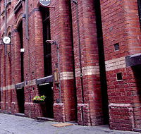 De Lacy - Dalby Accommodation