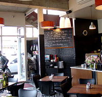 Red Tongue - Dalby Accommodation