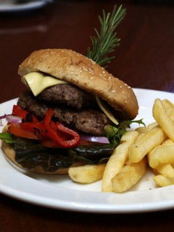 Glenelg Jetty Hotel - Dalby Accommodation 3