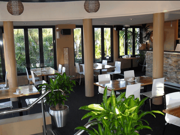 Mermaid Beach Tavern - Dalby Accommodation 2