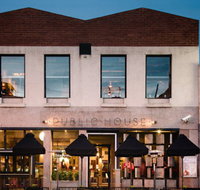 Public House - Dalby Accommodation