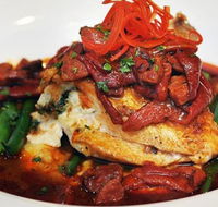 Macauleys Restaurant - Dalby Accommodation