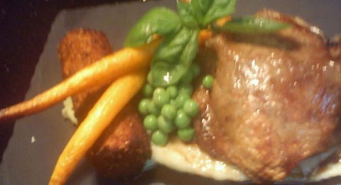 Macauleys Restaurant - Dalby Accommodation 5