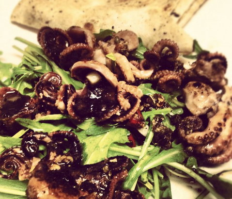 C'aphrodite Greek Restaurant - Dalby Accommodation 3