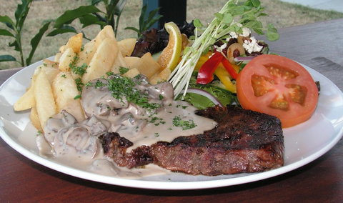 Fairways Tavern - Dalby Accommodation 1