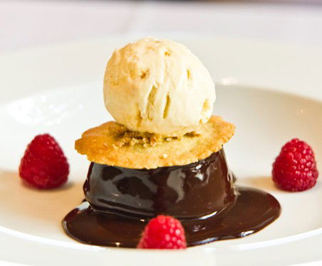 Customs House Restaurant - Dalby Accommodation 0