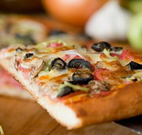 Milano's Pizza Pasta  Ribs - Dalby Accommodation