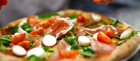Camelot Gourmet Pizza - Dalby Accommodation 1