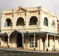Empire Hotel - Dalby Accommodation