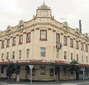 Port Kembla Hotel - Dalby Accommodation