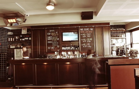 Edgar's Inn - Dalby Accommodation 1