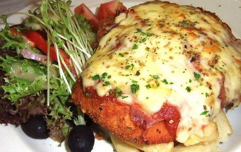 CASA Lounge Bar & Restaurant - Dalby Accommodation 1