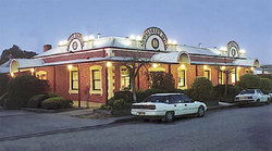 Newmarket Hotel Albury - Dalby Accommodation 0