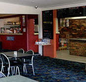 Greenwell Point Hotel - Dalby Accommodation
