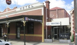 American Hotel Creswick - Dalby Accommodation 2