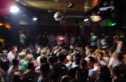 Club Tracks - Dalby Accommodation 2