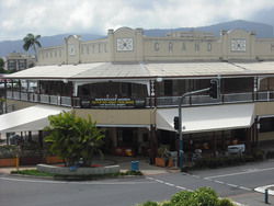 Grand Hotel - Dalby Accommodation 2