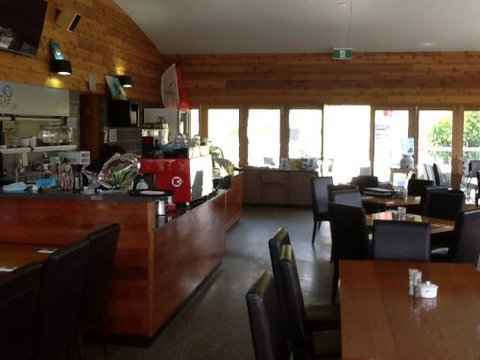 Mollymook Golf Club - Dalby Accommodation 6