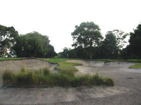Commonwealth Golf Club - Dalby Accommodation 1