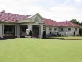 Commonwealth Golf Club - Dalby Accommodation 2