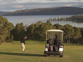 North West Bay Golf Club - Dalby Accommodation 0
