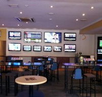Tacking Point Tavern - Dalby Accommodation