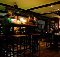 Post Office Hotel - Dalby Accommodation