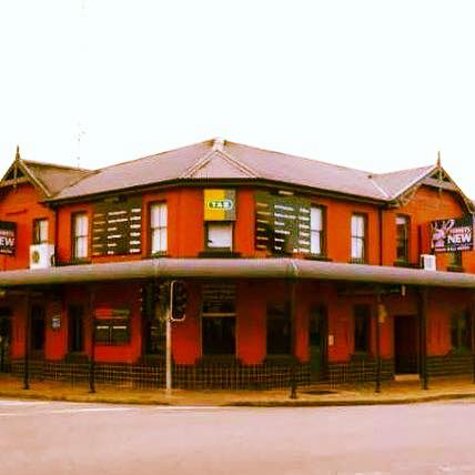 Town Hall Hotel - Dalby Accommodation 1
