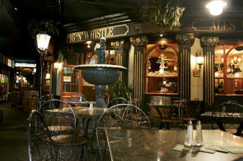 Pig N Whistle British Pub Indooroopilly - Dalby Accommodation 4