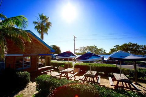 Tea Gardens Hotel–Motel - Dalby Accommodation 1