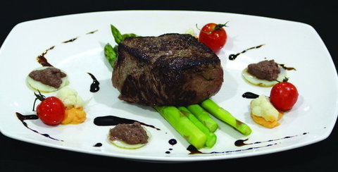 Lilys Restaurant Bar & Function Centre - Dalby Accommodation 4