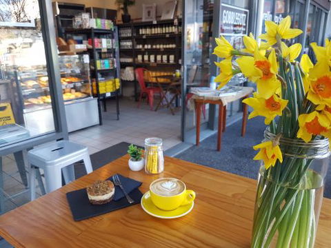 Gobblegutz Espresso Bar & Gourmet Food Store - Dalby Accommodation 1