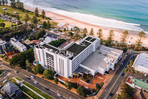 New Years Eve Party - Novotel Wollongong Northbeach - Dalby Accommodation 0