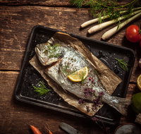 Seafood BBQ Cooking Class - Dalby Accommodation