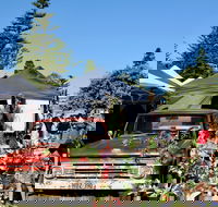 Watsons Bay Spring Market - Dalby Accommodation