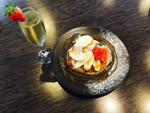 Port Lincoln Long Lunch - Dalby Accommodation 0