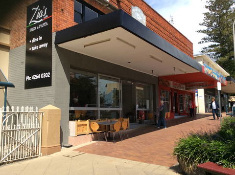 Reef To Reef - Dalby Accommodation 0