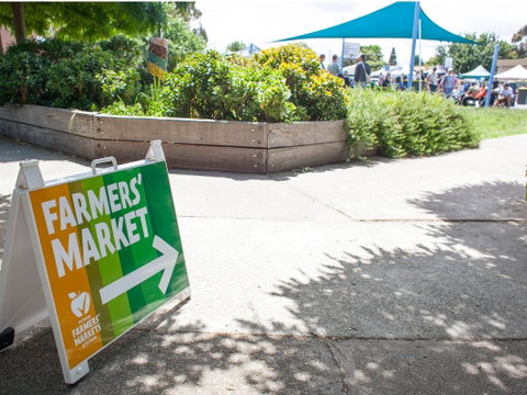 Coburg Farmers' Market - Dalby Accommodation 1