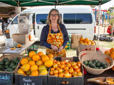Coburg Farmers' Market - Dalby Accommodation 2